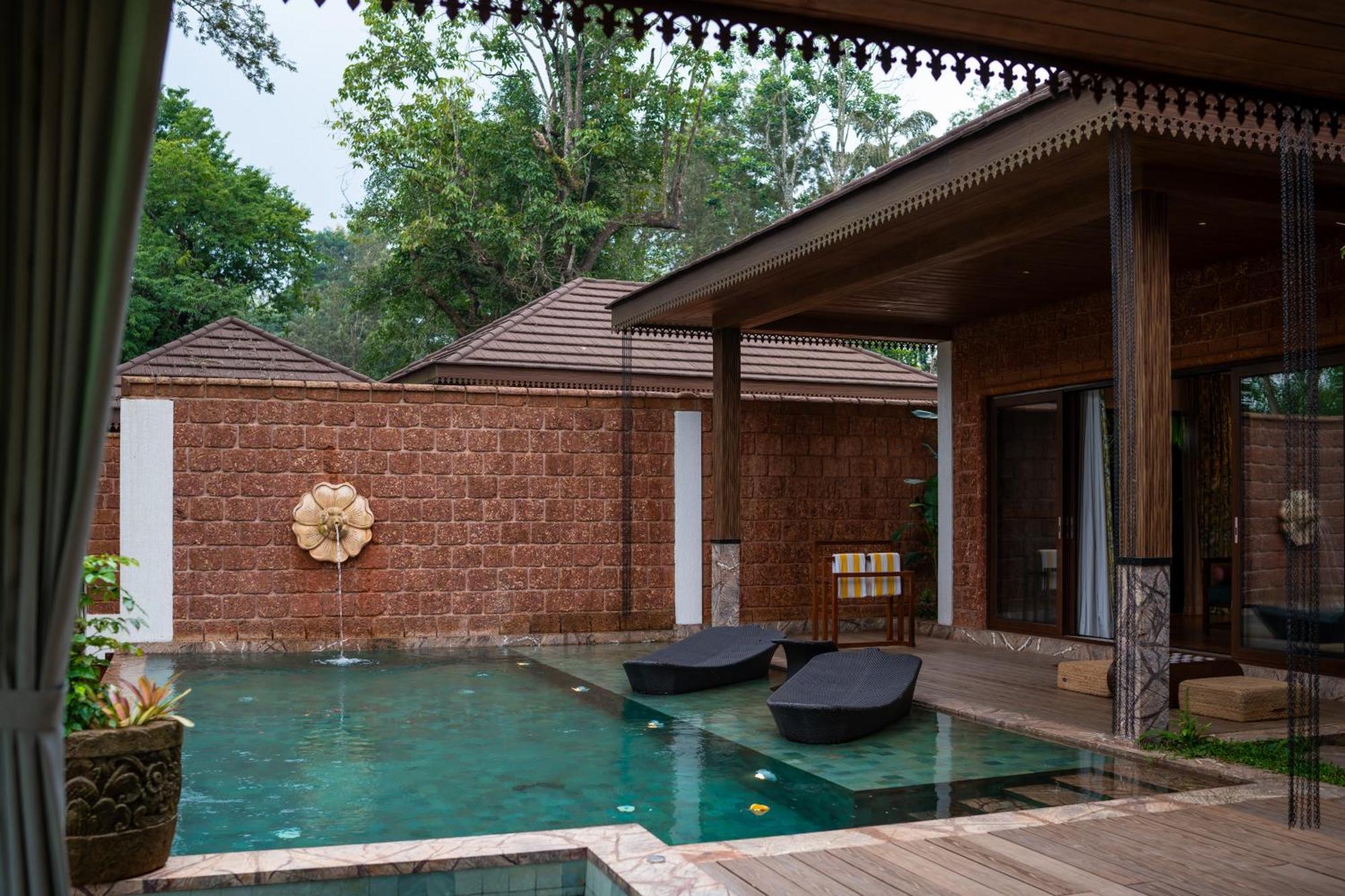 Timbertales Luxury Resort Coorg มาดิเครี ภายนอก รูปภาพ