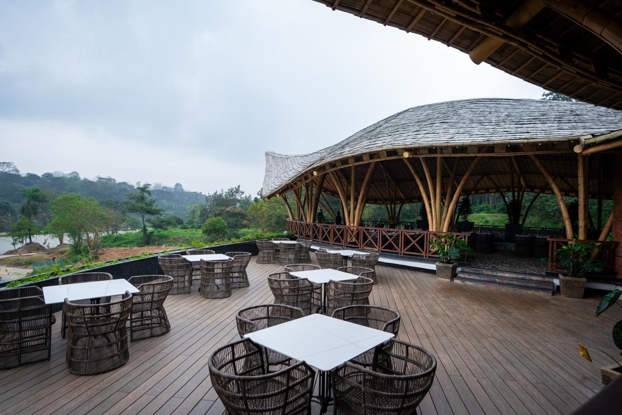 Timbertales Luxury Resort Coorg มาดิเครี ภายนอก รูปภาพ